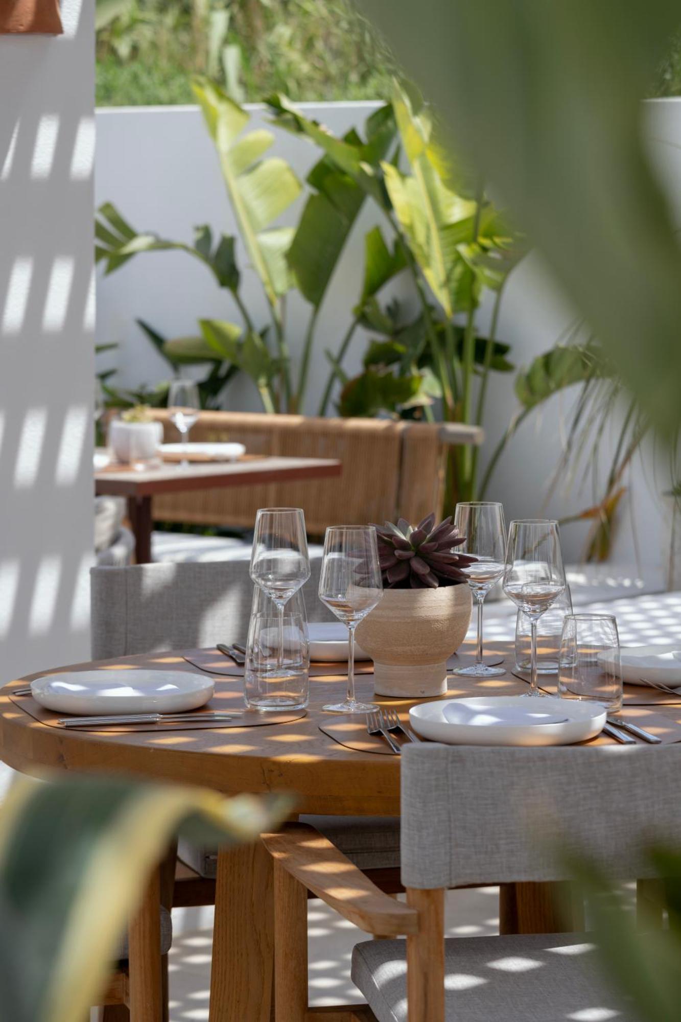 Parilio, A Member Of Design Hotels Náusza Kültér fotó